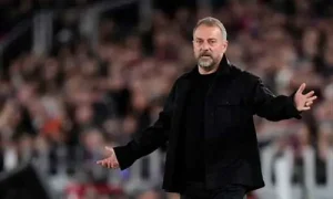 فليك يحذر برشلونة من عدم قدرته على الفوز بدوري أبطال أوروبا بهؤلاء المدافعين