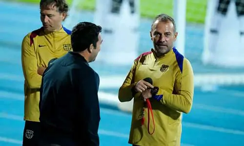 فيكتور فونت يوضح خططه لبرشلونة